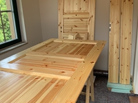 Die Türen werden gestrichen