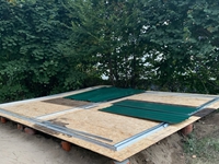 Der Schuppen nimmt Gestalt an