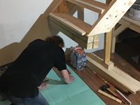 Nun wird der letzte Raum laminiert - Tolle Leistung!